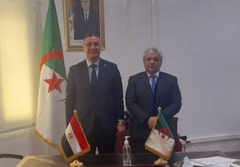 Vers le Renforcement de la coopération algero-egyptienne a la faveur d&rsquo;investissement mixte dans le domaine de la production de medicament issue de la biotechnologie