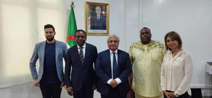 Plaidoyer pour la mise en œuvre et l’appui d’un plan de développement d’une industrie pharmaceutique  africaine intégrée et complémentaire … au coeur de l&rsquo;audience avec le représentant de l&rsquo;Africa CDC