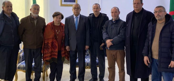 Le ministre de l’industrie pharmaceutique Mr Ali Aoun a reçu en audience, ne délégation des représentants des retraités du groupe Saidal.