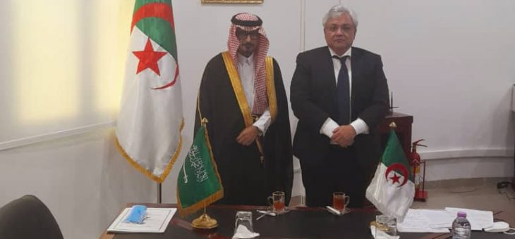les IDE  réalisés par des sociétés pharmaceutiques saoudiennes en Algérie, au cœur de l&rsquo;audience l&rsquo;Ambassadeur du royaume de l&rsquo;Arabie Saoudite