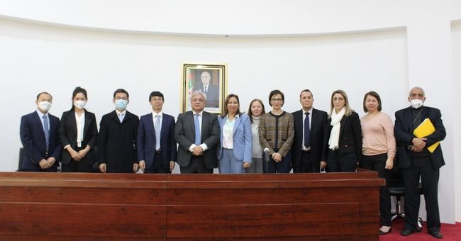 assoir et  renforcer le partenariat stratégique entre le Groupe Saidal et les laboratoires Sinovac