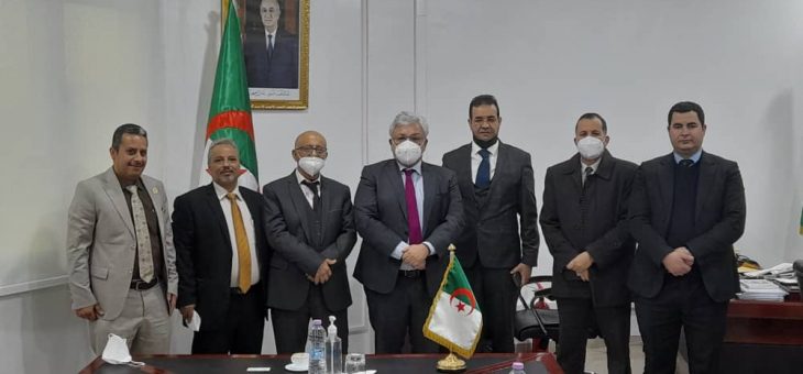 Renforcement des relations bilatérales Algéro-Yéménite , le ministre de l&rsquo;industrie pharmaceutique reçoit le  Directeur Générale des recherches et l&rsquo;information médicale au niveau de la haute autorité des médicaments et des dispositifs médicaux  du Yémen