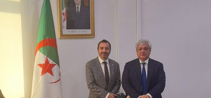 Le ministre de l’Industrie Pharmaceutique reçoit le Coordonnateur résident de l&rsquo;ONU en Algérie.