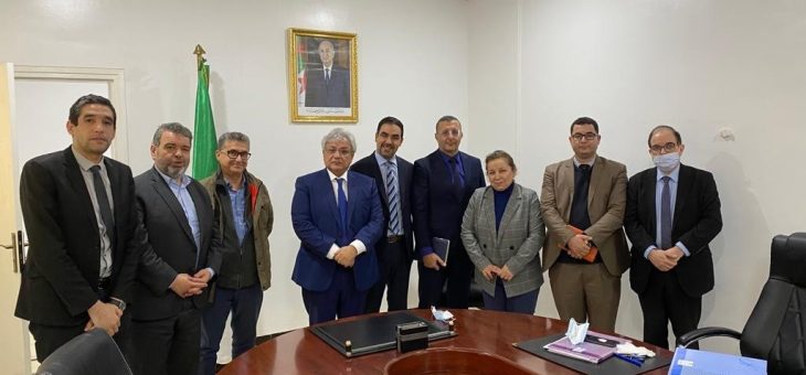 Renforcer la collaboration et la concertation avec l’ADPHA pour lutter contre les pratiques commerciales illégales et veiller à la disponibilité continue des produits pharmaceutiques